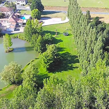 Bed & Breakfast Le Domaine De L'etang De Sandanet