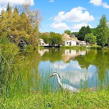 Bed & Breakfast Le Domaine De L'etang De Sandanet Issac