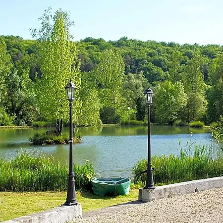 Bed & Breakfast Le Domaine De L'etang De Sandanet 3*
