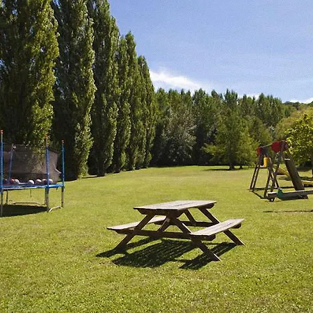 Bed & Breakfast Le Domaine De L'etang De Sandanet 3*
