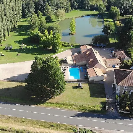 Le Domaine De L'etang De Sandanet 3*